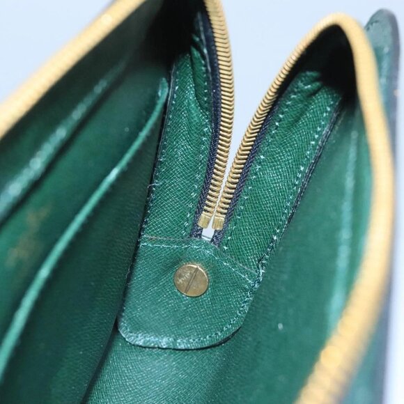 LOUIS VUITTON Taiga Baikal Clutch Bag Epicea M30184 LV Auth th5531 - Picture 13 of 16